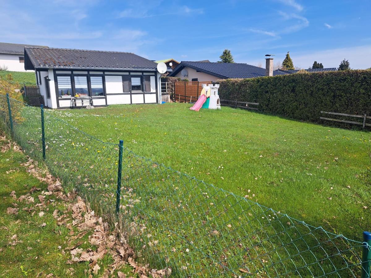 Вілла Haus Eifelblick Gonnersdorf  Екстер'єр фото
